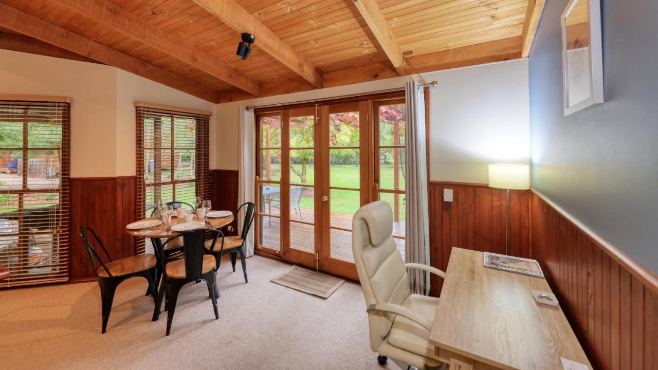 Beechworth Cedar Cottages Екстер'єр фото
