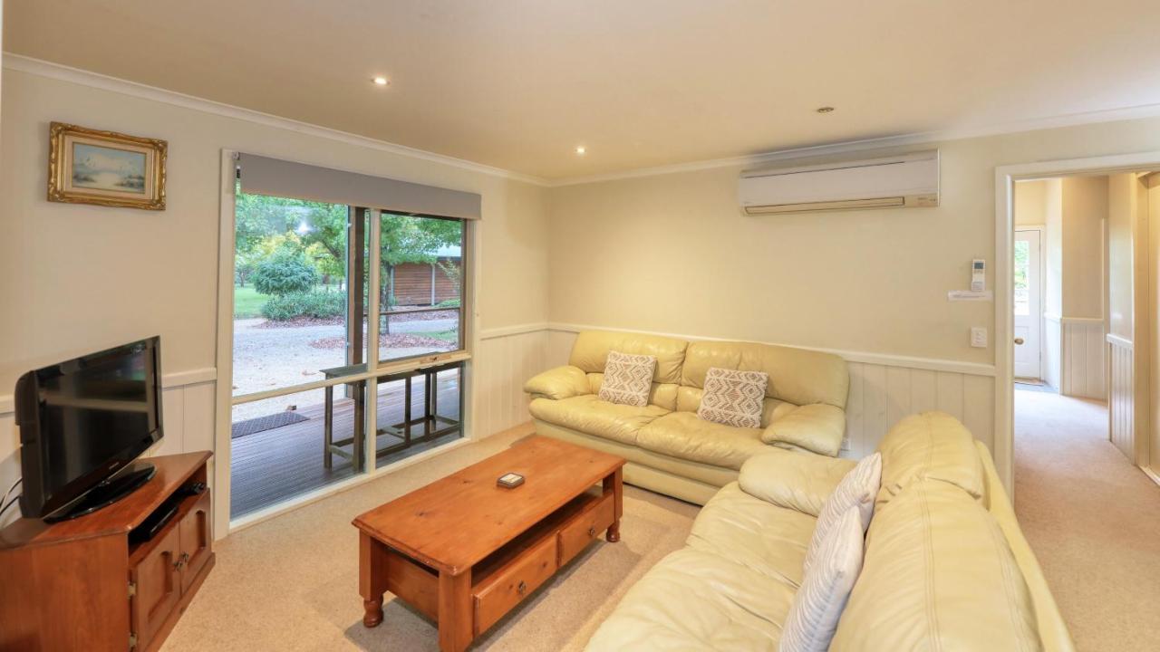 Beechworth Cedar Cottages Екстер'єр фото