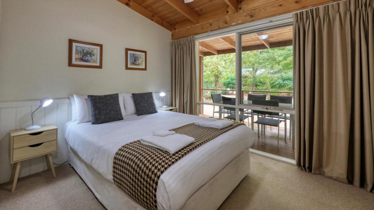 Beechworth Cedar Cottages Екстер'єр фото