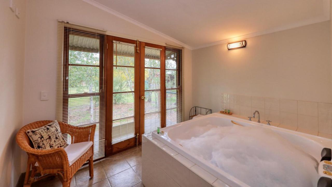 Beechworth Cedar Cottages Екстер'єр фото