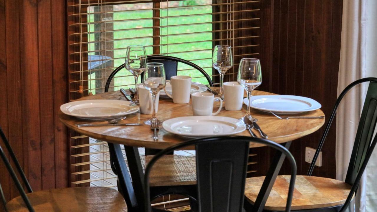 Beechworth Cedar Cottages Екстер'єр фото