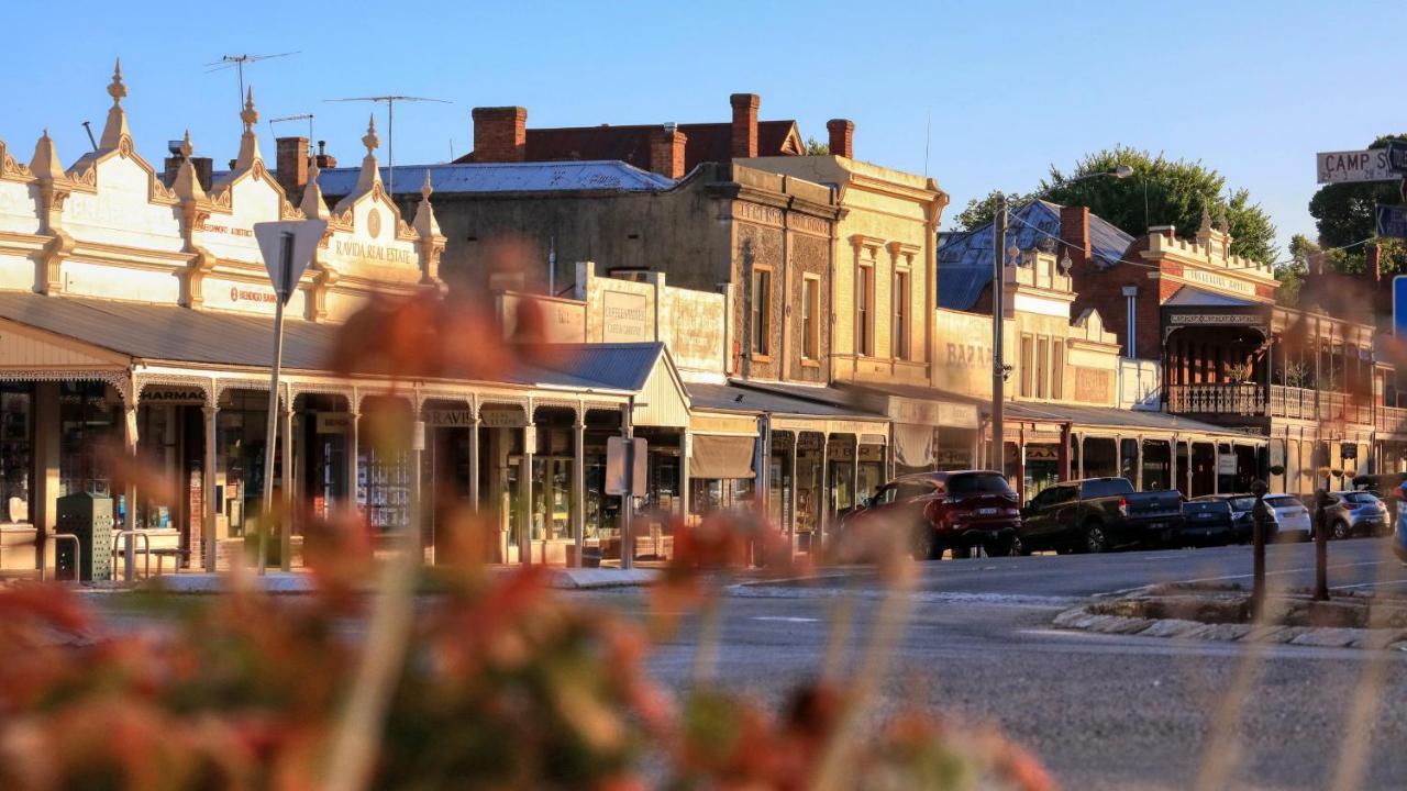 Beechworth Cedar Cottages Екстер'єр фото