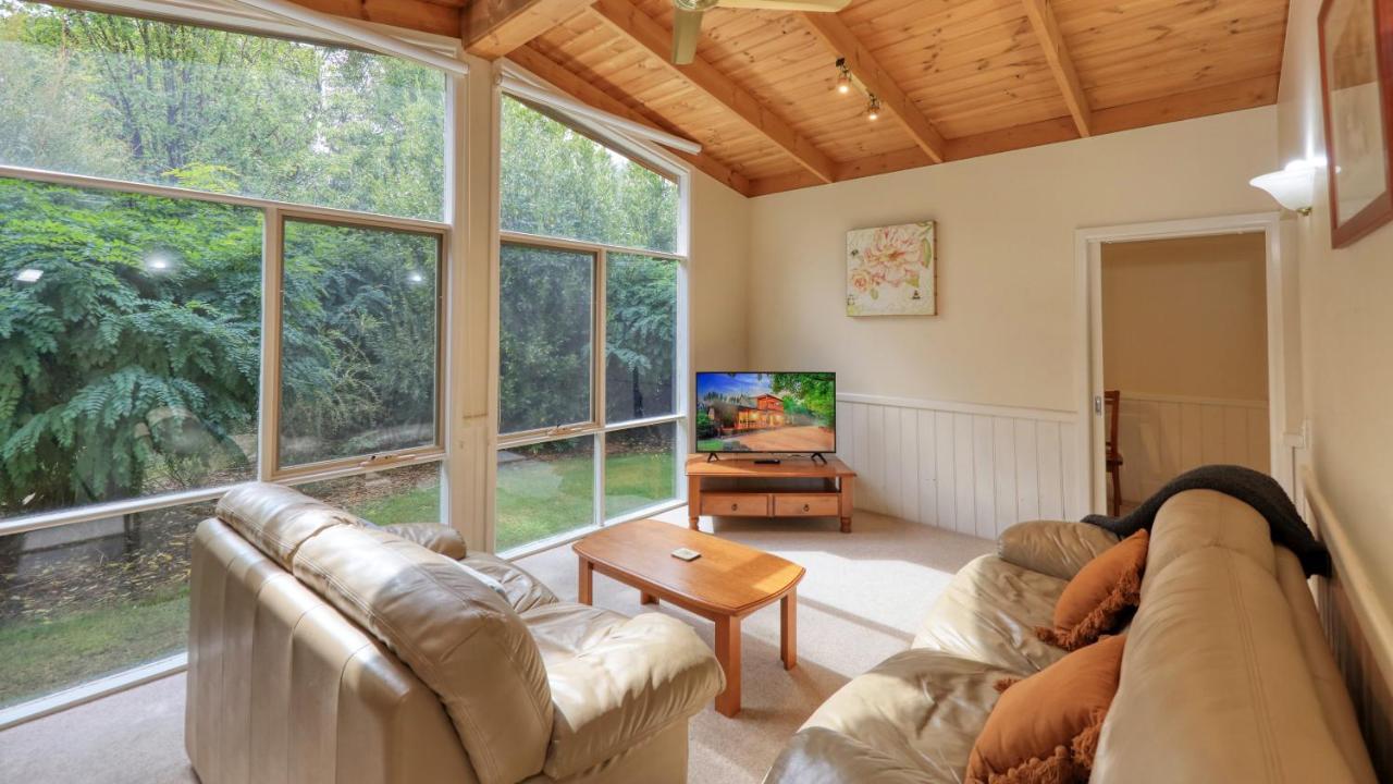 Beechworth Cedar Cottages Екстер'єр фото