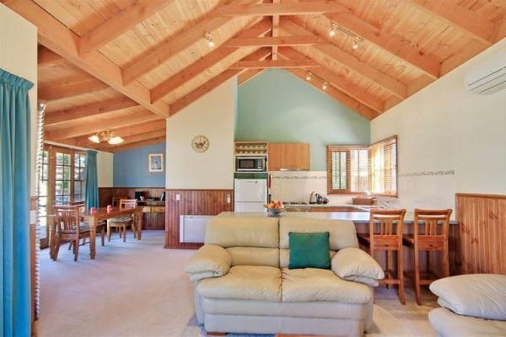 Beechworth Cedar Cottages Екстер'єр фото